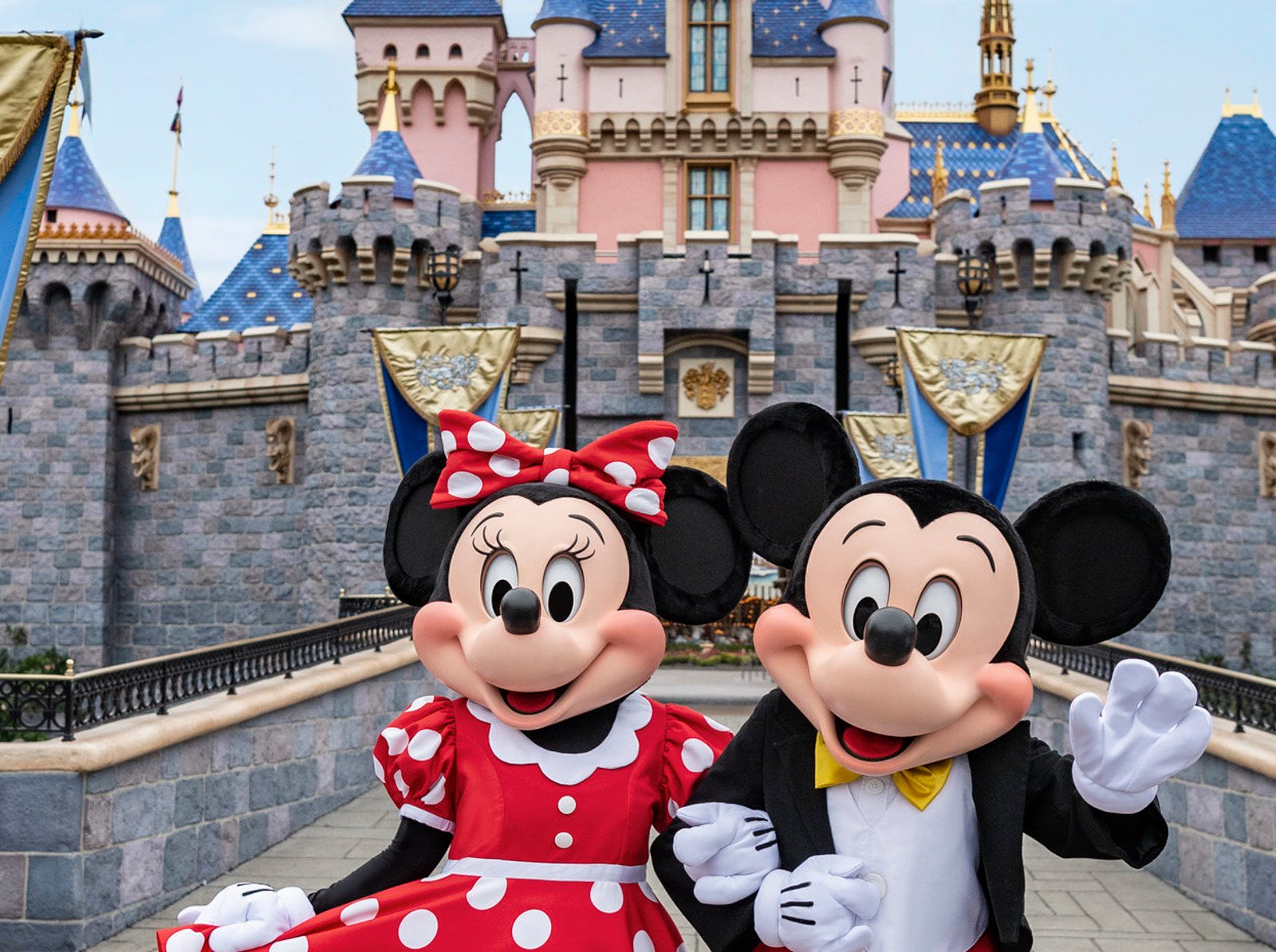 하나투어: [미국] LA 디즈니랜드 캘리포니아 파크 티켓 입장권 1일권 (라이트닝 레인 멀티패스 선택), 로스앤젤레스, : 테마파크